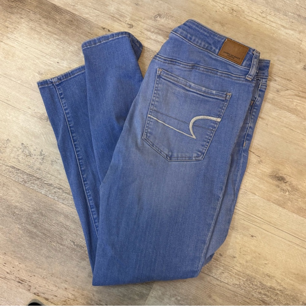 American Eagle Outfitters Straight Leg Blue Jeans sz 16